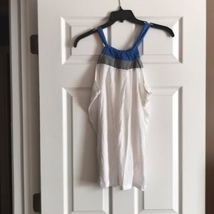 BENETTON-Light weight top